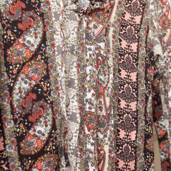 Hippie Paisley Boho Pattern Long Bell Sleeve Shirt - Picture 4 of 5